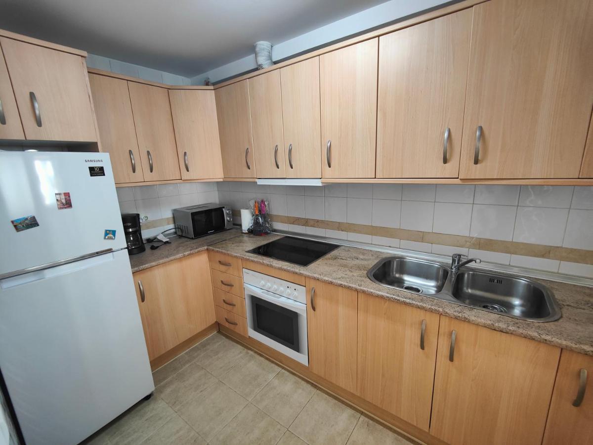 Gran Apartamento Cerca De La Playa Con Piscina En El Centro Fuengirola Kültér fotó
