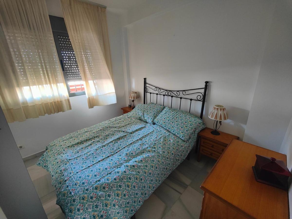 Gran Apartamento Cerca De La Playa Con Piscina En El Centro Fuengirola Kültér fotó